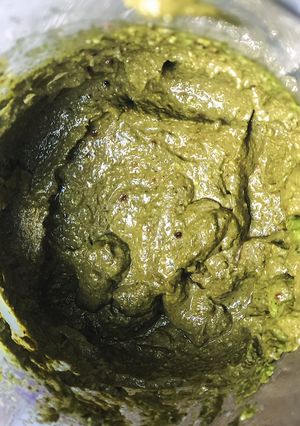 Una foto de Pesto fácil y rápido