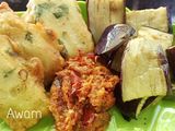 Lalapan terong lauk tempe tepung