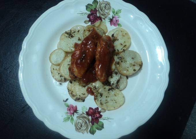 Alitas adobadas con cama de papas al orégano horneadas a la mexicana Receta  de MARTÍN GERARDO RAMÍREZ CORREA- Cookpad