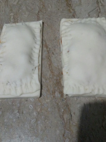 Easy Steps to Make Recipes Pizza puff pastry the Can Spoil the Tongue Delicious.