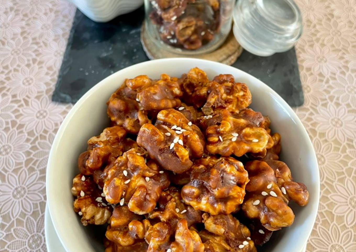 Caramelized Walnuts