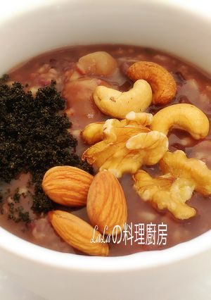 桂圓紅豆紫米五穀養生粥 的食譜成品照片
