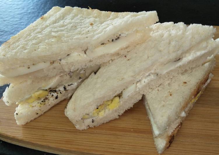 Boiled Egg Sandwich