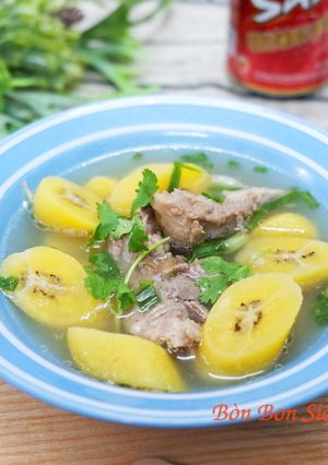 Hình của món Canh Chuối sáp Sườn heo.