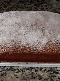Una foto de Bizcocho de chocolate blanco