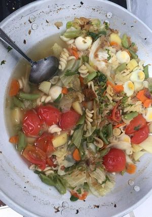 Foto resep Sayur sop makaroni+telur puyuh