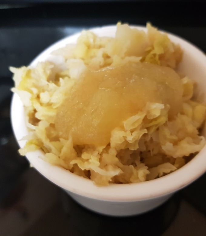 A picture of My Apple Cabbage.