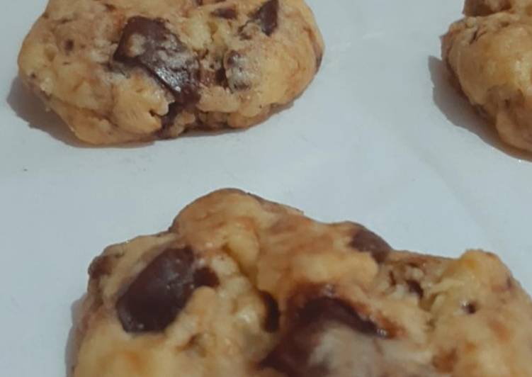 Langkah Mudah untuk Menyiapkan Soft and Chewy Cookies, Menggugah Selera