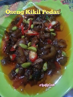 Foto resep Oseng Kikil Petai Pedas
