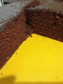 Una foto de Bizcochuelo de chocolate 🍫 súper húmedo y chocolatoso