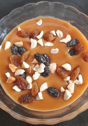 A picture of Caramel Custard.