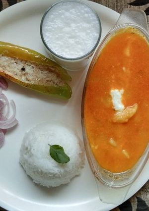 A picture of Maharashtrian batata rassa.