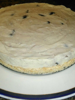 Una foto de Cheesecake o tarta de queso sin horno, con oreo