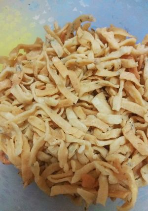 Foto resep Keripik bawang tusuk gigi mentega