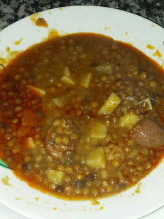 Una foto de Lentejas con chorizo en olla GM D