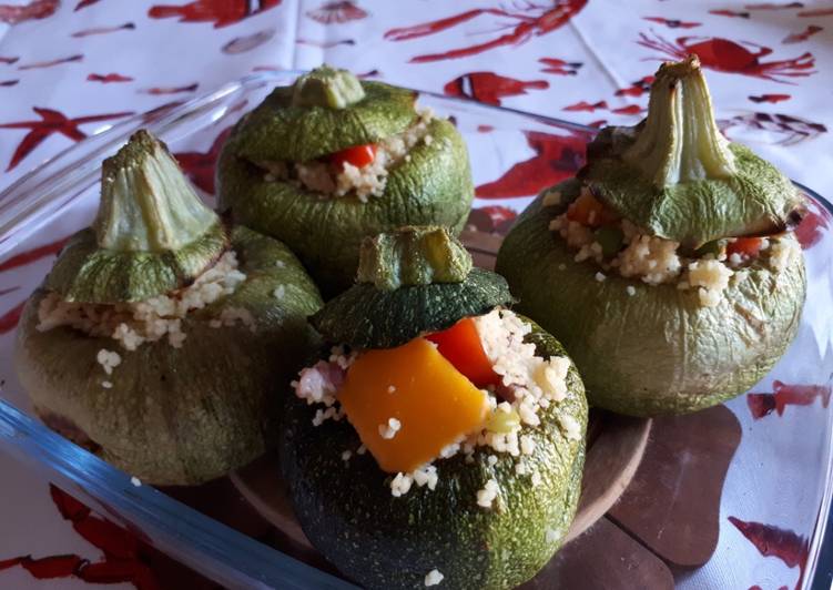 Zucchine ripiene di Cous cous alle verdure
