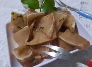 Una foto de Orejas de cerdo para picada