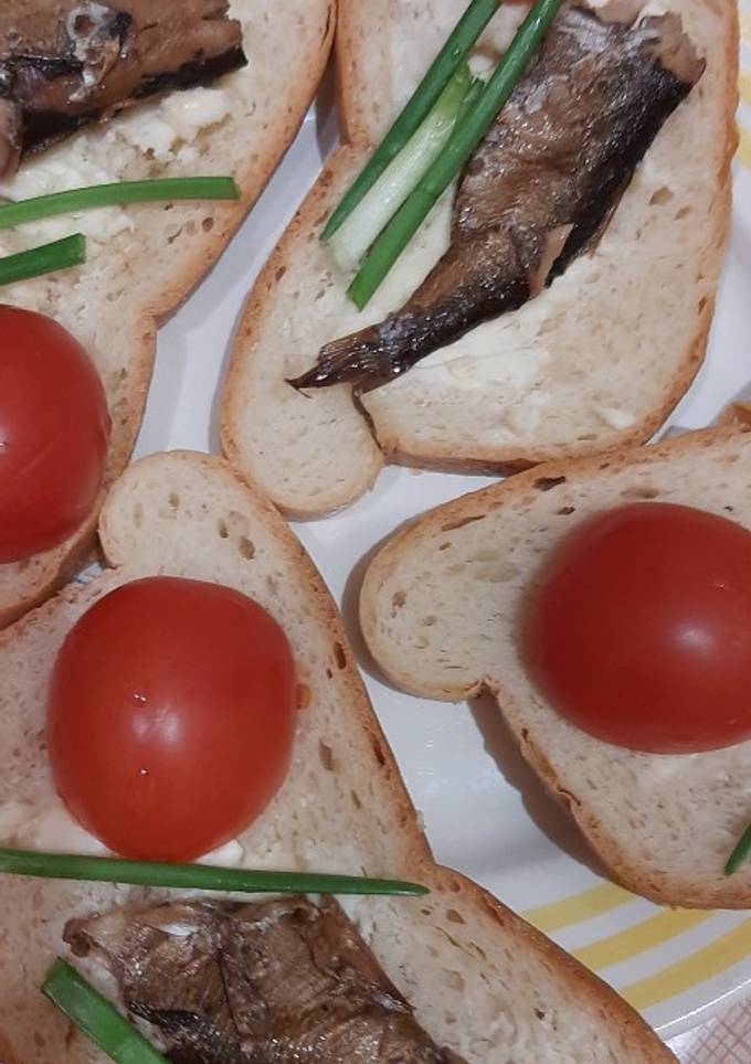 Закуска зі шпротами