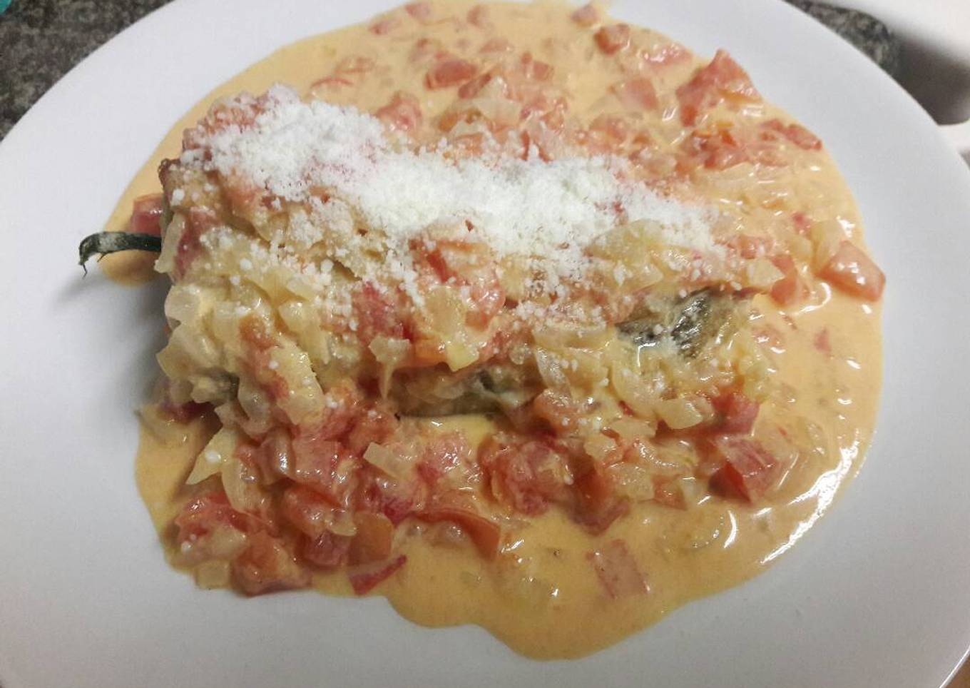 Chiles rellenos 🌶🧀🍅