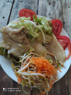 Una foto de Filete de pescado con setas