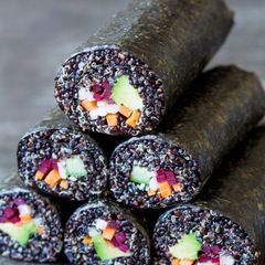 A picture of Veggie quinoa sushi.