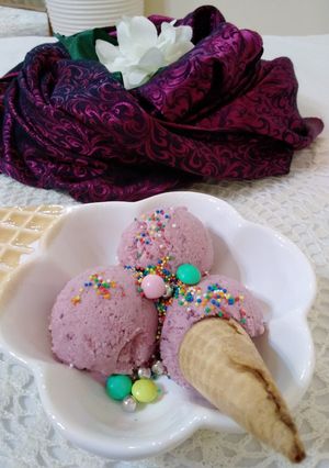 عکسی از دستور بستنی آلبالویی 😋