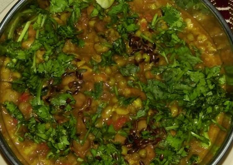 Steps to Make Super Quick Homemade Sprouted moong n chana dal