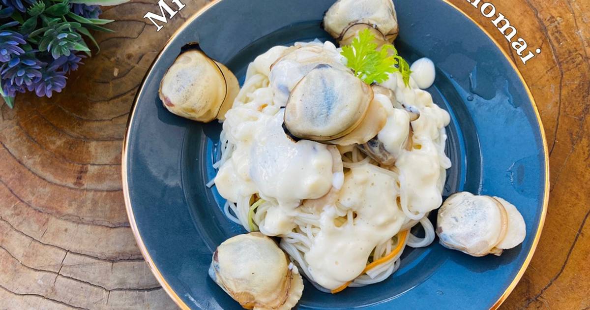 Cách Làm Món Mì rau củ hến xào sốt phomai của Thoa Nguyen - Cookpad