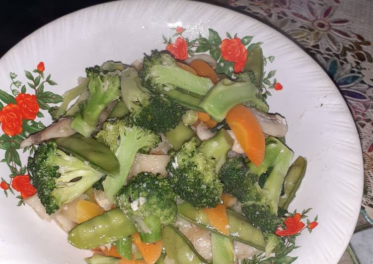 Capcay brokoli campur