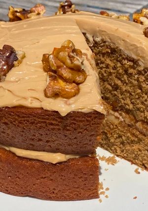A picture of Tommy's Hokey Pokey Cake.