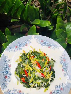 Foto resep Tumis Bunga Pepaya & Daun Singkong No Pahit