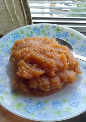 सूजी का हलवा (sooji ka halwa recipe in Hindi) रेसिपी मुख्य फोटो
