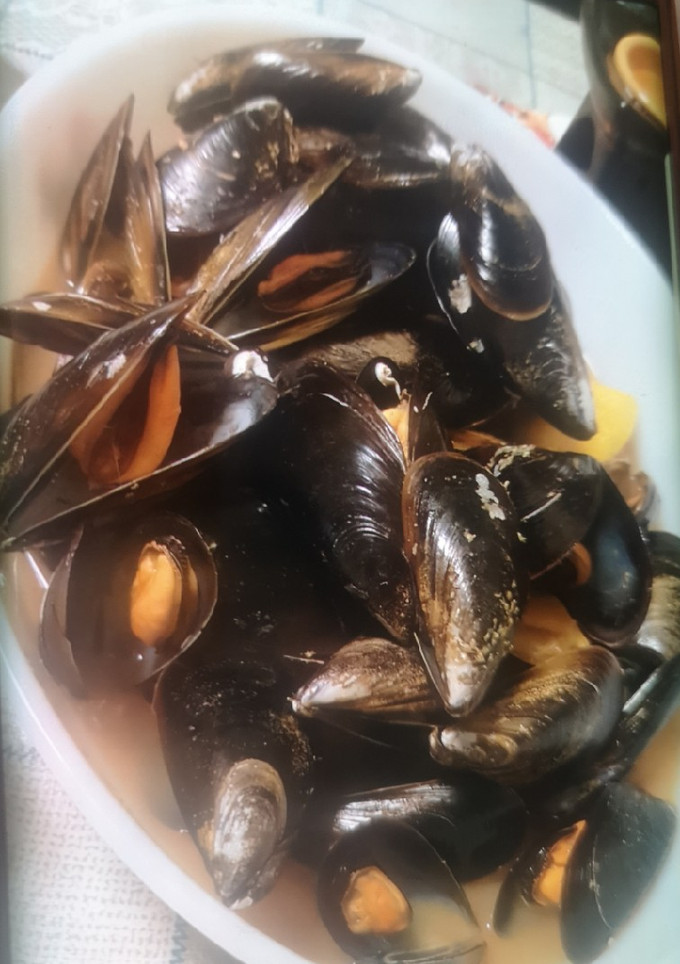 Una foto de Mejillones al vapor