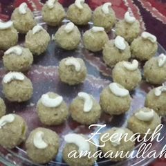 Suji or Semolina Laddoos A picture of Suji or Semolina Laddoos.