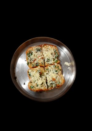 A picture of Cheese garlic bread.