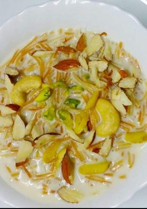 A picture of Roasted Vermicilli Kheer.