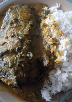 A picture of Boiled rice with ofe akwu.