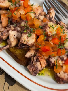Foto de Salada de Polvo com Batata Doce e Tomate