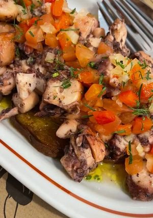 Foto de Salada de Polvo com Batata Doce e Tomate