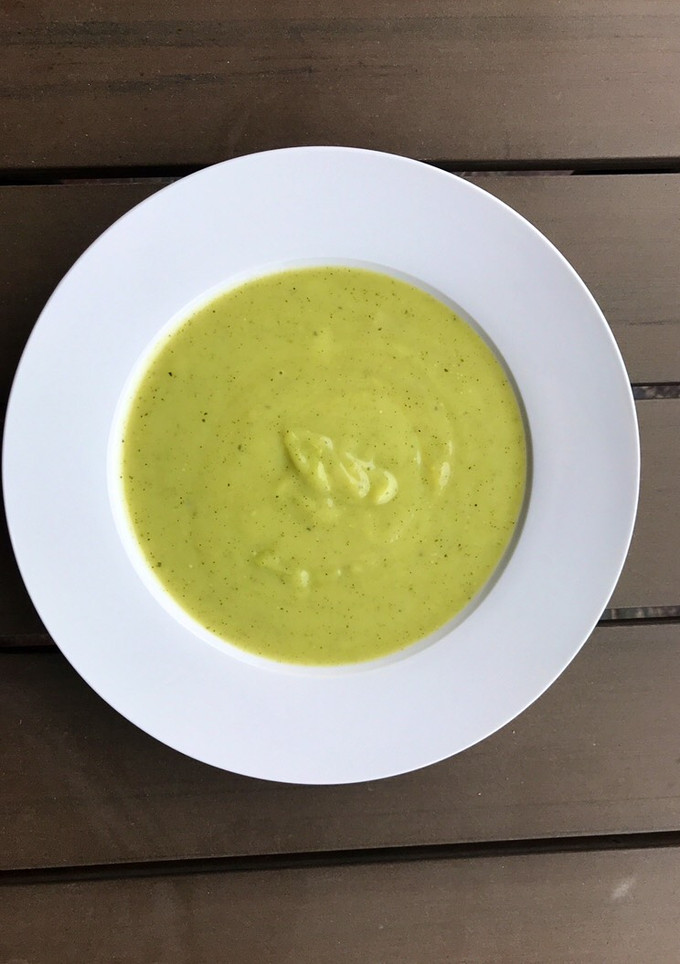 Una foto de Crema de calabacín para la familia👪
