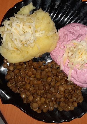 A picture of Desi Dream 2.-Lentils, Beetroot and Potatoe.