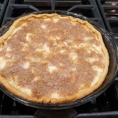 A picture of Sour Cream Apple Pie.