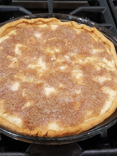 A picture of Sour Cream Apple Pie.