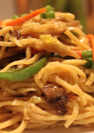 A picture of Schezwan Noodles.