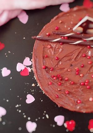 Foto di Torta alla crema di nutella e pepe rosa