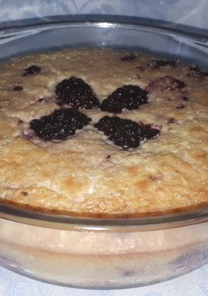 O poză a rețetei Budincă de quinoa cu mascarpone și mure.