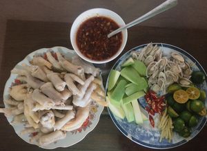 Hình của món Chân gà trộn xoài siêu cay + trà tắc 😍😍🤤🤤.