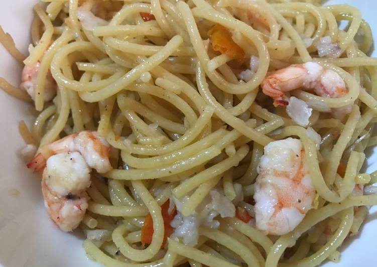 Langkah Mudah untuk Menyiapkan Spaghetti Aglio Olio Udang Tenggiri yang Menggugah Selera