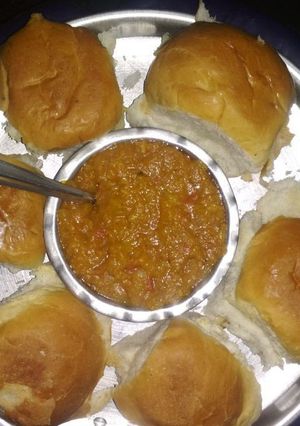 A picture of Pav bhaji.