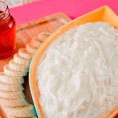 A picture of Ashta cream.